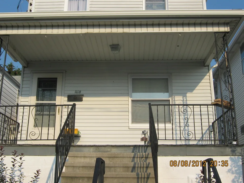 Aluminum Siding Refinish by Bentler Painting - Photo 5