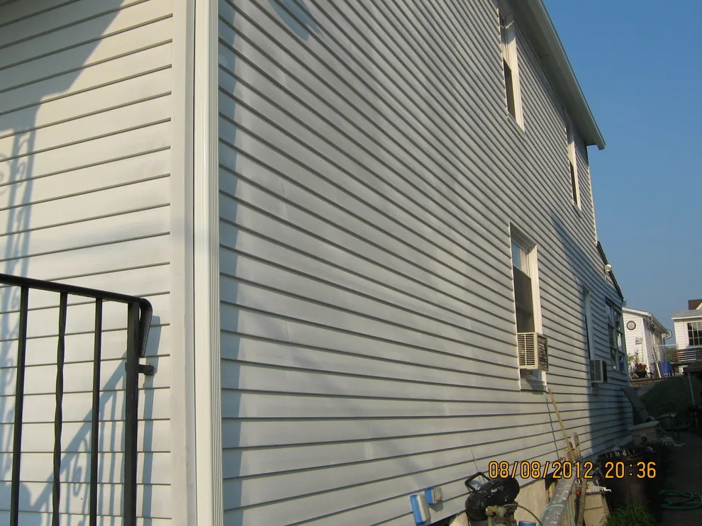 Aluminum Siding Refinish by Bentler Painting - Photo 8
