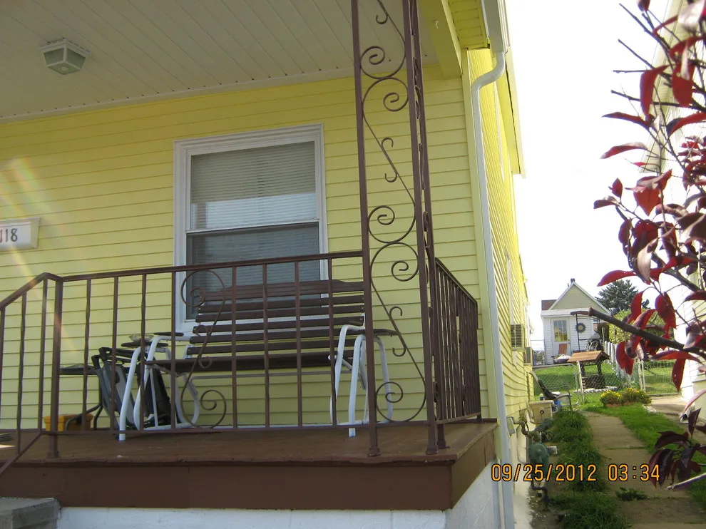 Aluminum Siding Refinish by Bentler Painting - Photo 9
