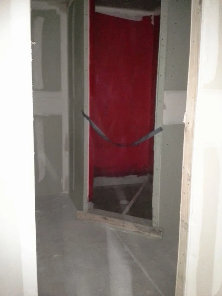ONYX Paint & Tile - Photo 10