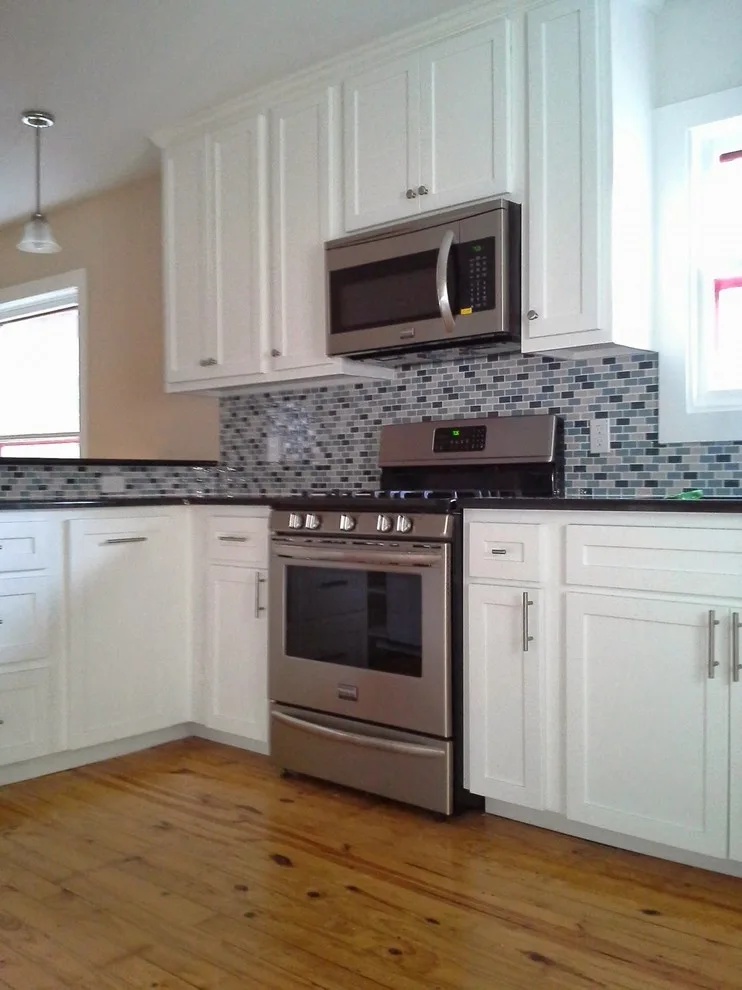 Street D by ONYX Paint & Tile - Photo 16