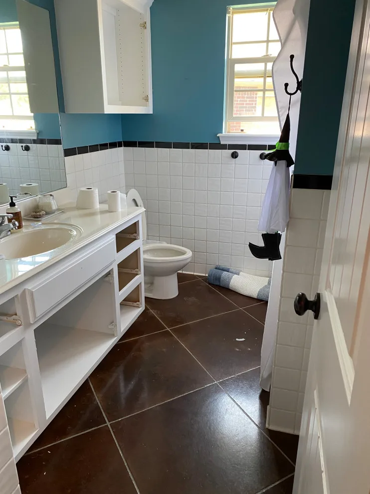 Bathroom Renovation by Hometown Renovations - Photo 3