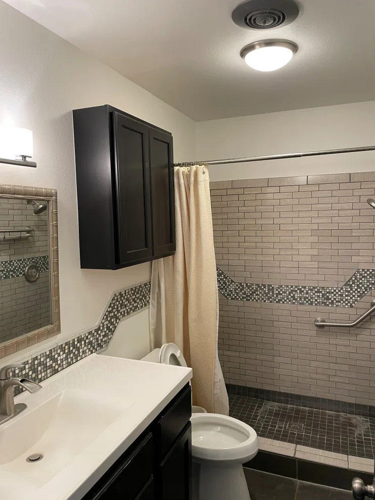 Bathroom Renovation by Hometown Renovations - Photo 4