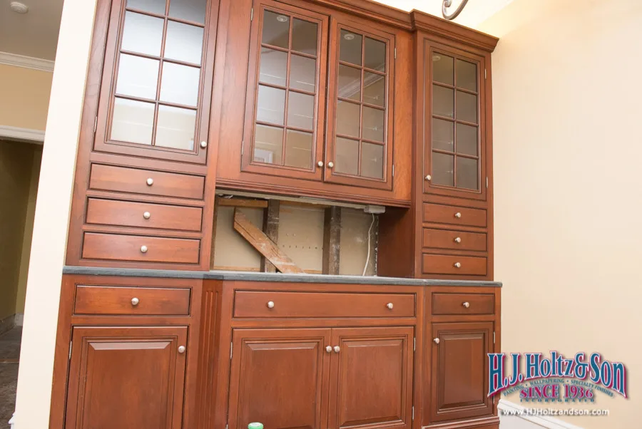 White Cabinetry with Paint Finish by H.J. Holtz And Son, Inc. - Photo 19