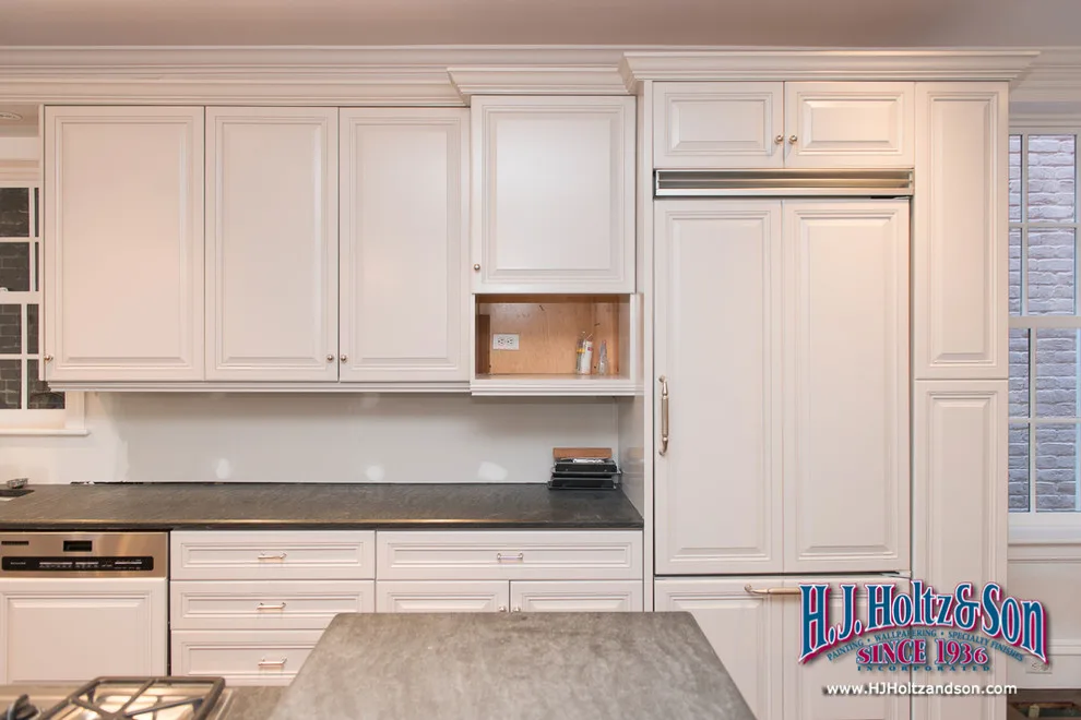 White Cabinetry with Paint Finish by H.J. Holtz And Son, Inc. - Photo 39