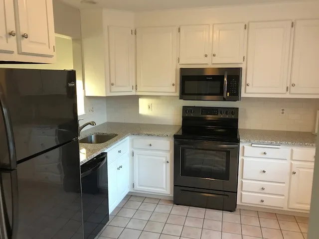 Apartment Remodeling by GP Real Estate Solutions - Photo 10