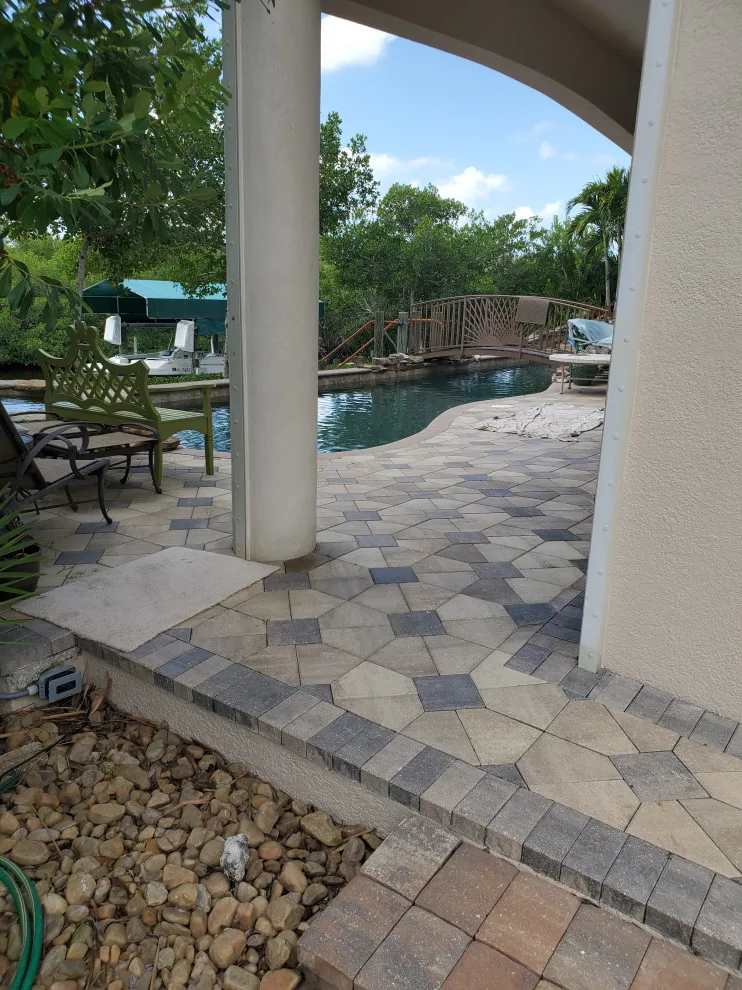 St. James Outdoor Design by Flawless Finish Inc. - Photo 5