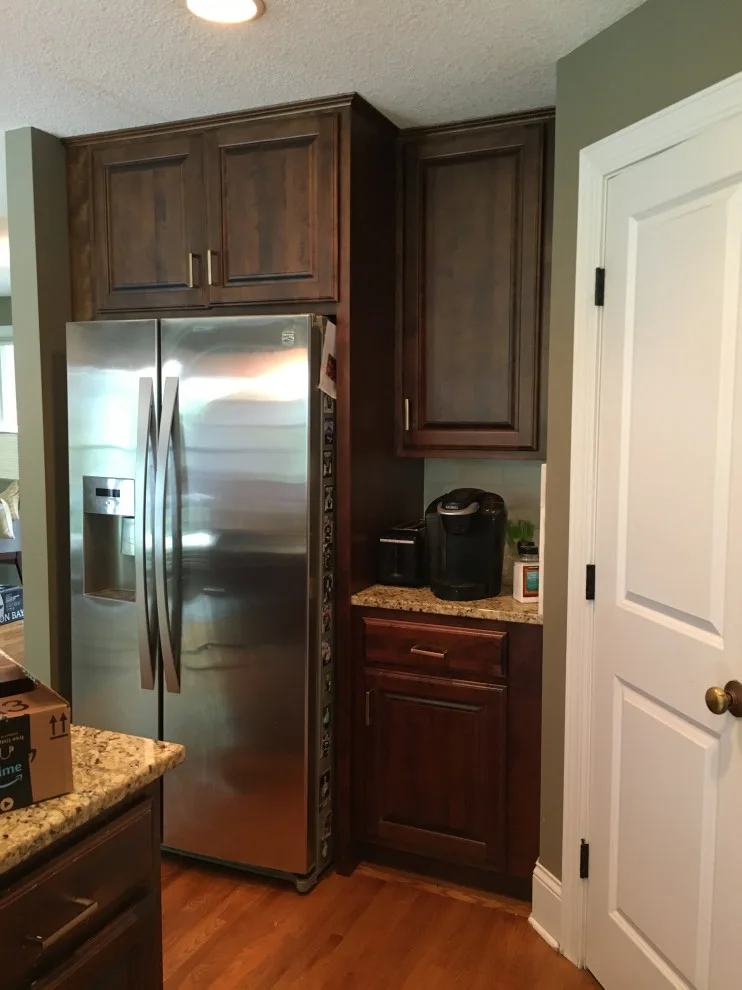 Danens Drive, Edina - Kitchen Enamel and Wall Coating by Roell Painting Company - Photo 4