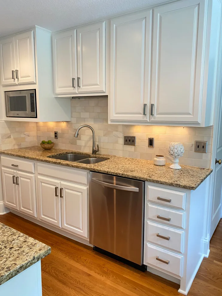 Danens Drive, Edina - Kitchen Enamel and Wall Coating by Roell Painting Company - Photo 8