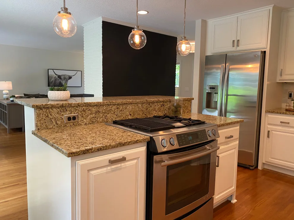 Danens Drive, Edina - Kitchen Enamel and Wall Coating by Roell Painting Company - Photo 9