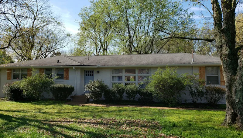 Donelson White Brick Exterior Painting by Brick Painters LLC - Photo 2