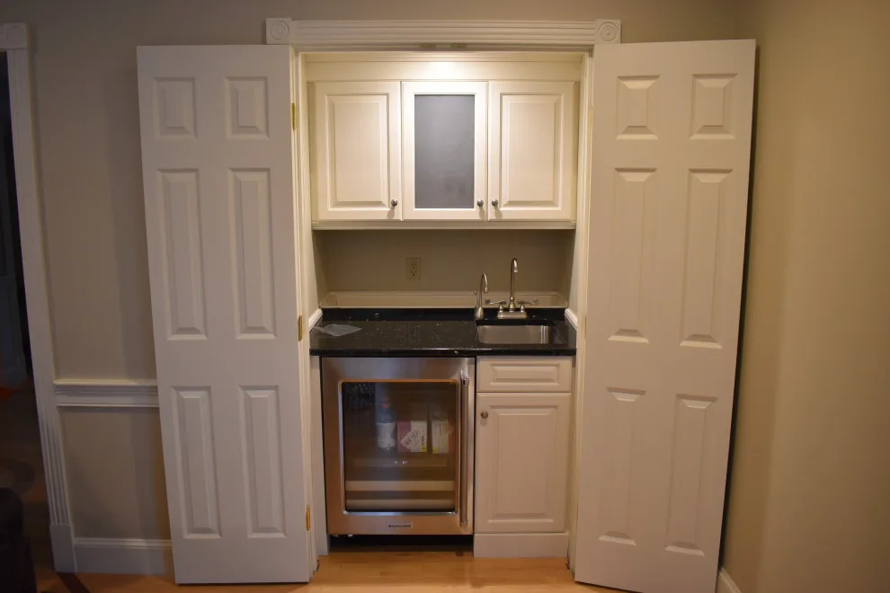Cabinet restoration by Gölsmith Painting Company - Photo 2