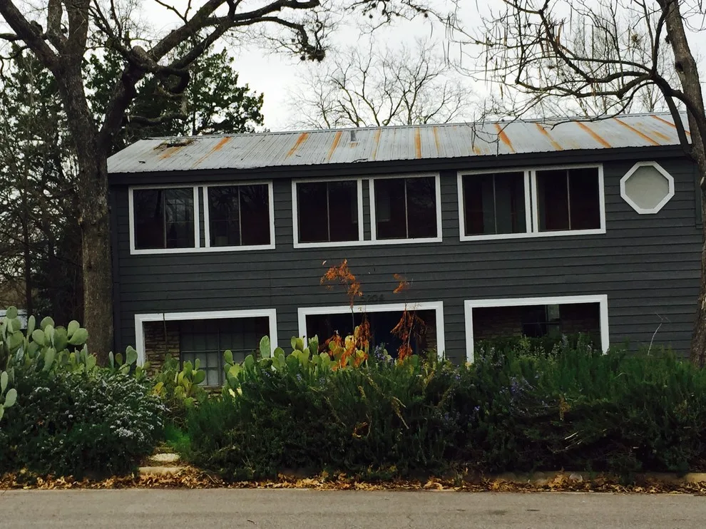 Outdoor Makeover by Austin's Paint Guys - Photo 3