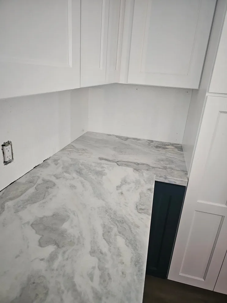 splashback prepared by Antonio's Painting Services - Photo 2