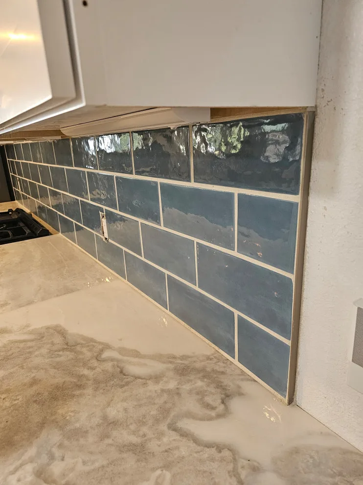splashback prepared by Antonio's Painting Services - Photo 5