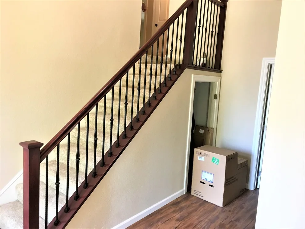 Railings by Point Of View Painting - Photo 2