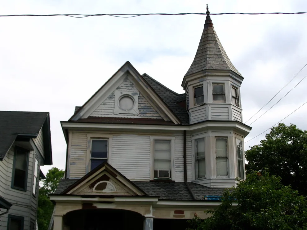 Cleveland's Historic Facade by Textbook Painting - Photo 2