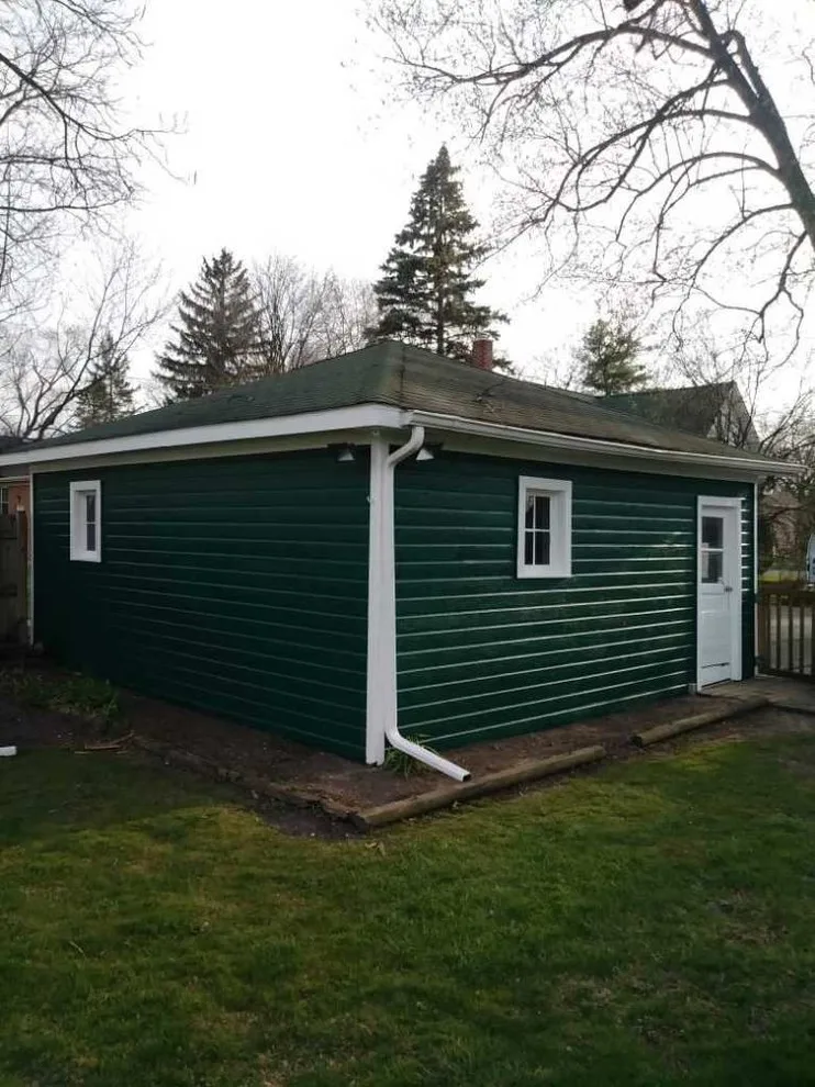 Homewood, IL Exterior Renovation by Calumet Painting & Restoration - Photo 2