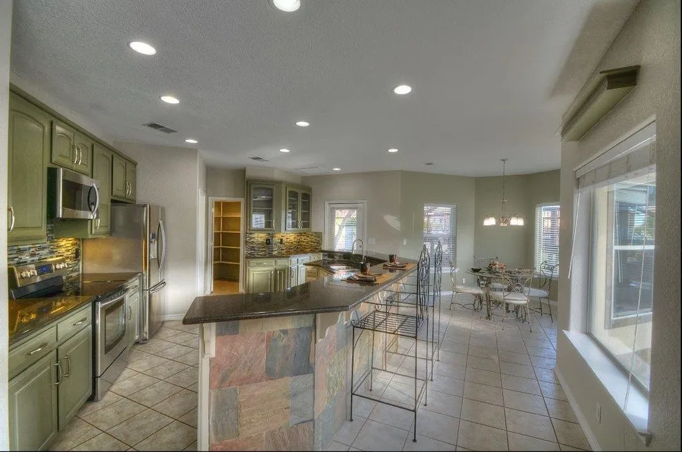 Horseshoe Bay Residence by Austin's Paint Guys - Photo 3