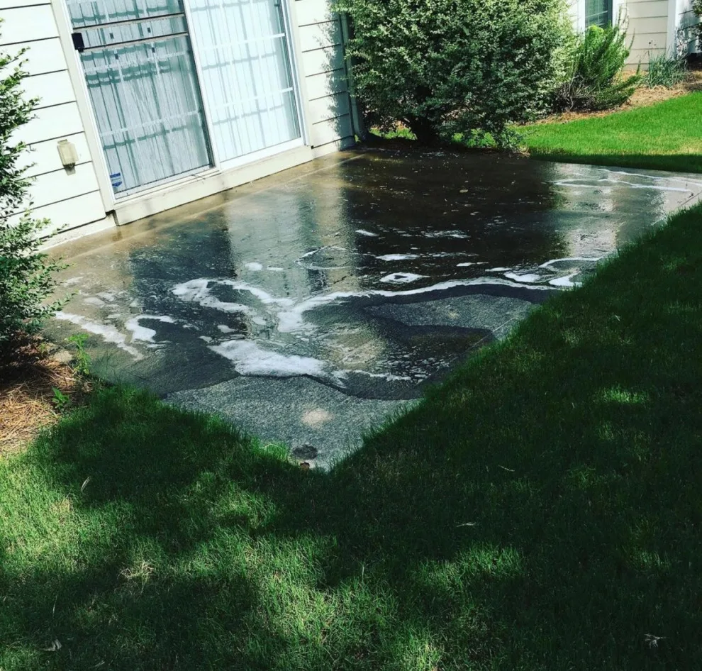 concrete power washing by North Atlanta Painting - Photo 2