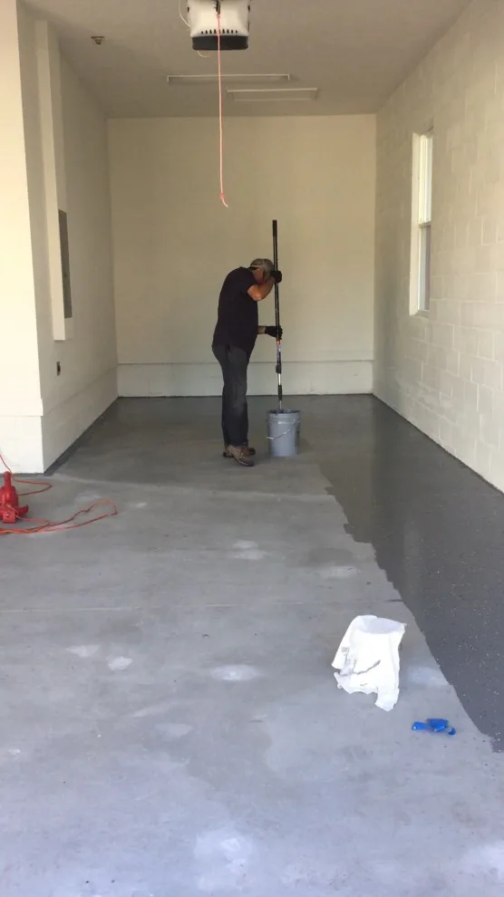 Epoxy-coated garage flooring by Wow 1 Day Painting - Photo 4