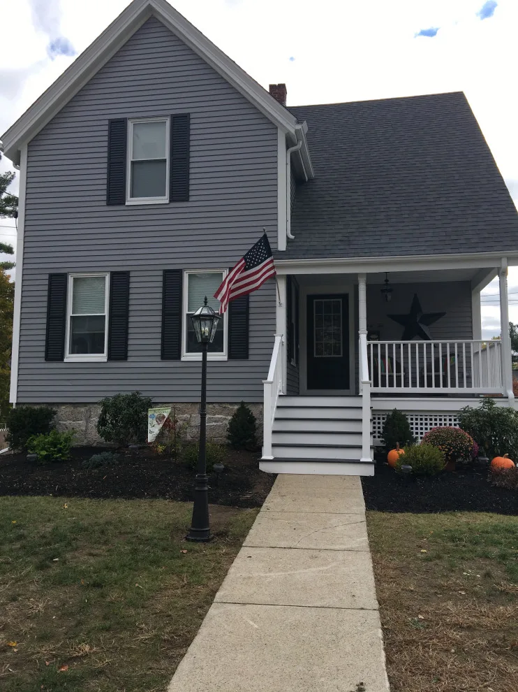 Charcoal House Exterior Coating by Pure Colors Painting And Decor, LLC - Photo 10