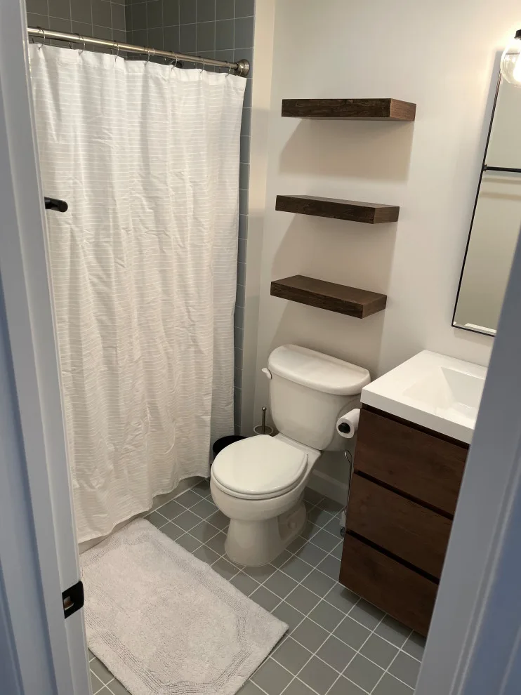 Bathroom Remodeling by D.A. Modern Touch Painting & Carpentry LLC - Photo 15