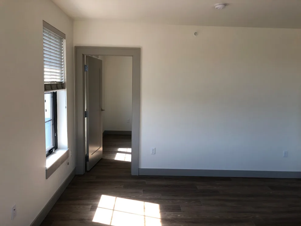 Laurel Apartment Mural by Fine Finishes, Inc. - Photo 6