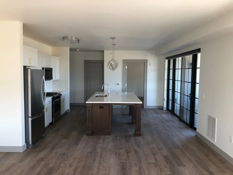 Laurel Apartment Mural by Fine Finishes, Inc. - Photo 9