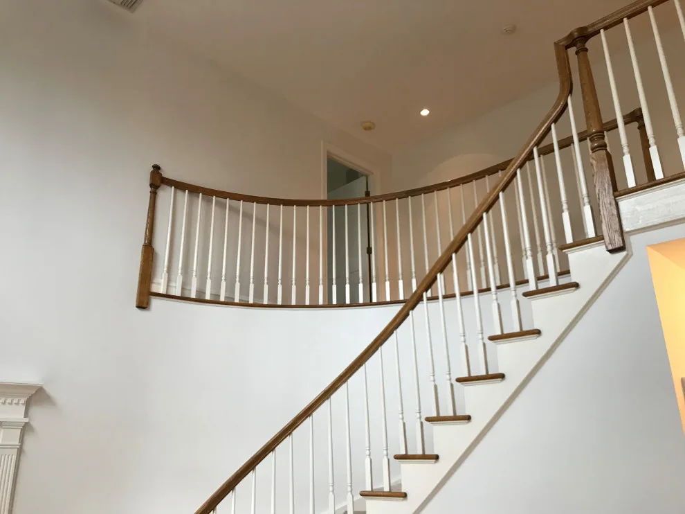 Entrance and Corridor by D.A. Modern Touch Painting & Carpentry LLC - Photo 4
