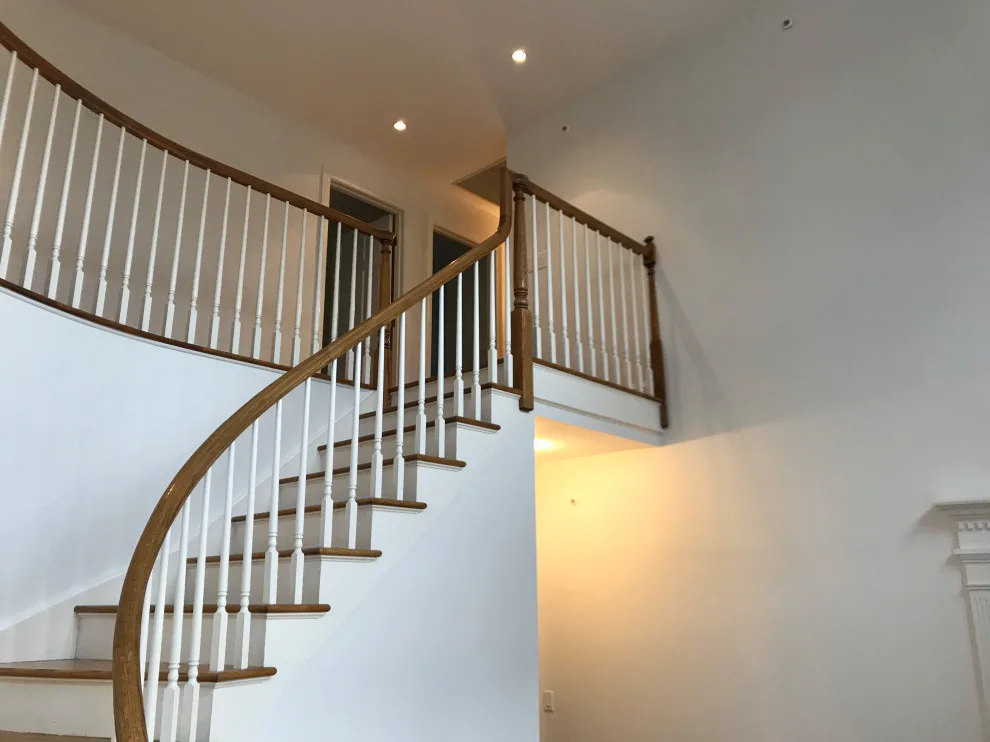 Entrance and Corridor by D.A. Modern Touch Painting & Carpentry LLC - Photo 15