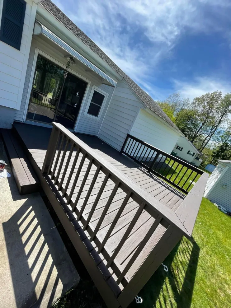 Deck Staining for Large and Small Areas by EVM Home Improvement & Painting - Photo 4