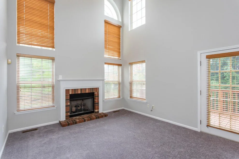 A selection of our projects in gray shade by EML Painting - Photo 13