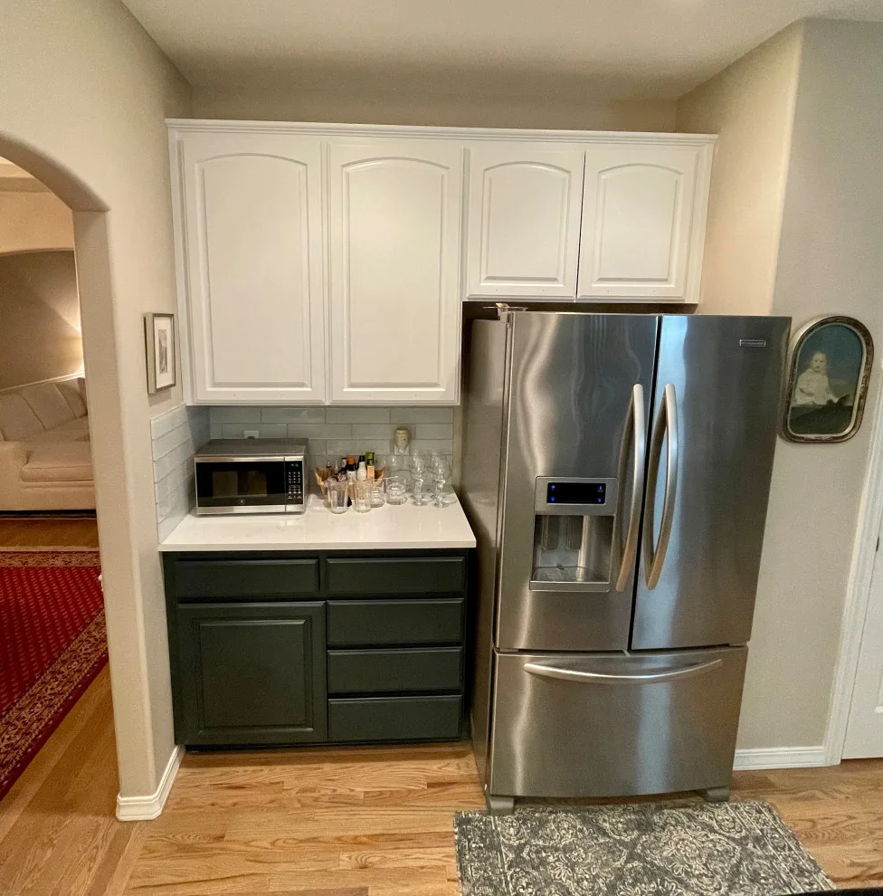 Cabinet Refinishing in the Kitchen by Grit City Painters - Photo 4