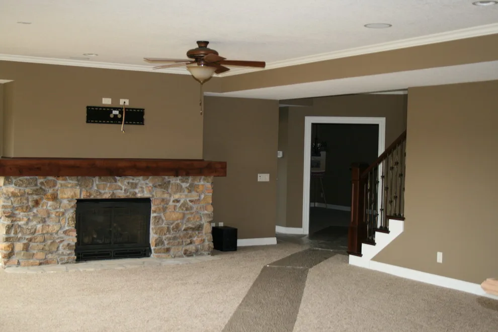 INTERIOR DESIGN by J & H Painting - Photo 24