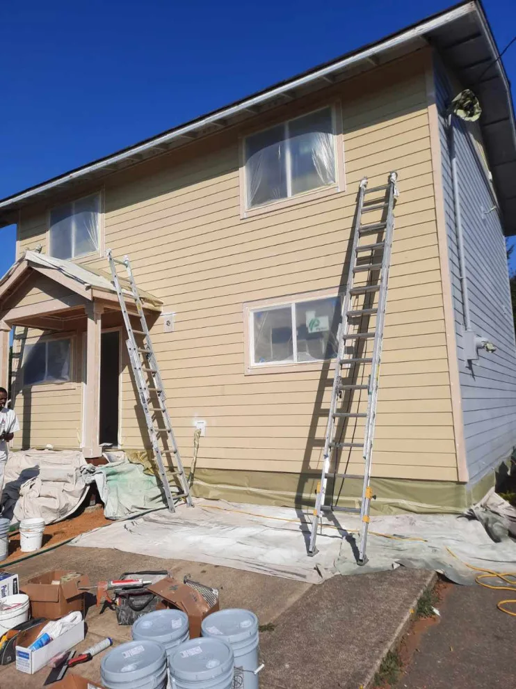 Ocean Shores, WA - New Exterior Cladding by Looks Like New Painting LLC - Photo 10