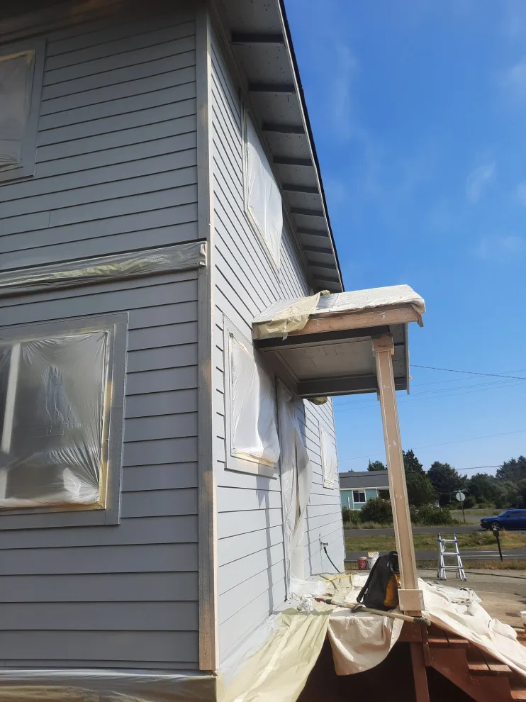 Ocean Shores, WA - New Exterior Cladding by Looks Like New Painting LLC - Photo 6
