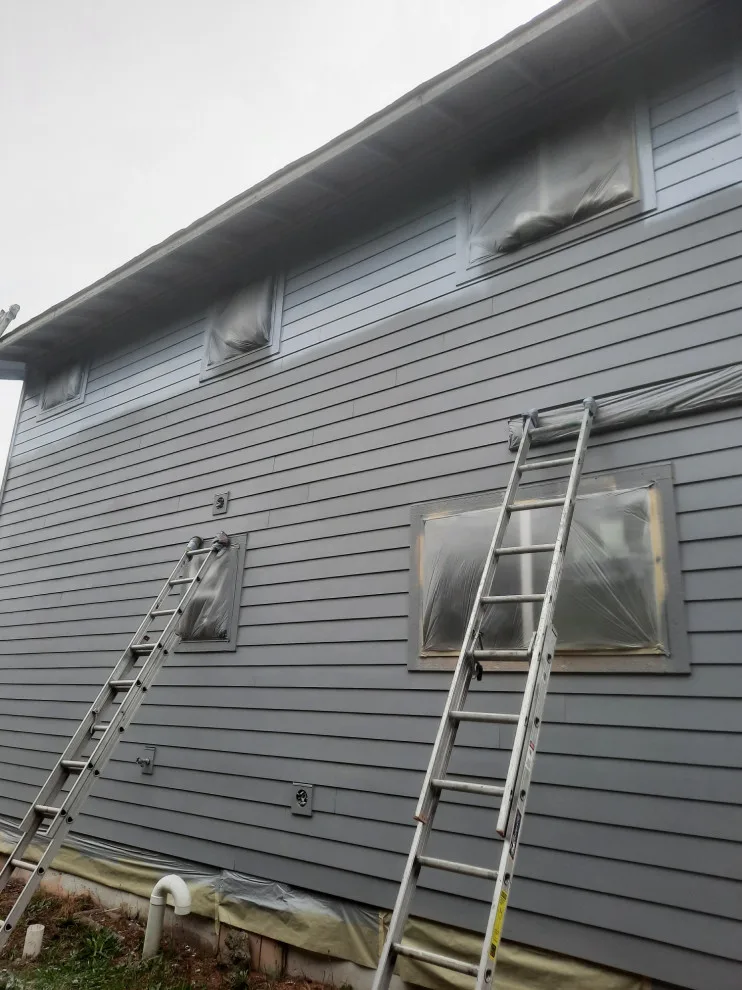Ocean Shores, WA - New Exterior Cladding by Looks Like New Painting LLC - Photo 12