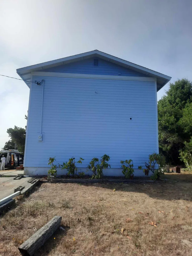 Ocean Shores, WA - New Exterior Cladding by Looks Like New Painting LLC - Photo 5