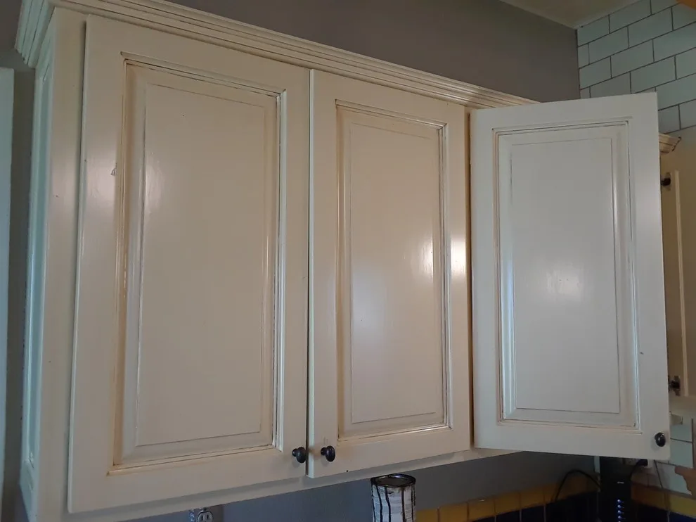Cabinet Glassing by Busby Finishes - Photo 4