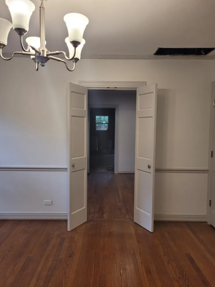 Sarah's residence by Guy The Painter - Photo 19