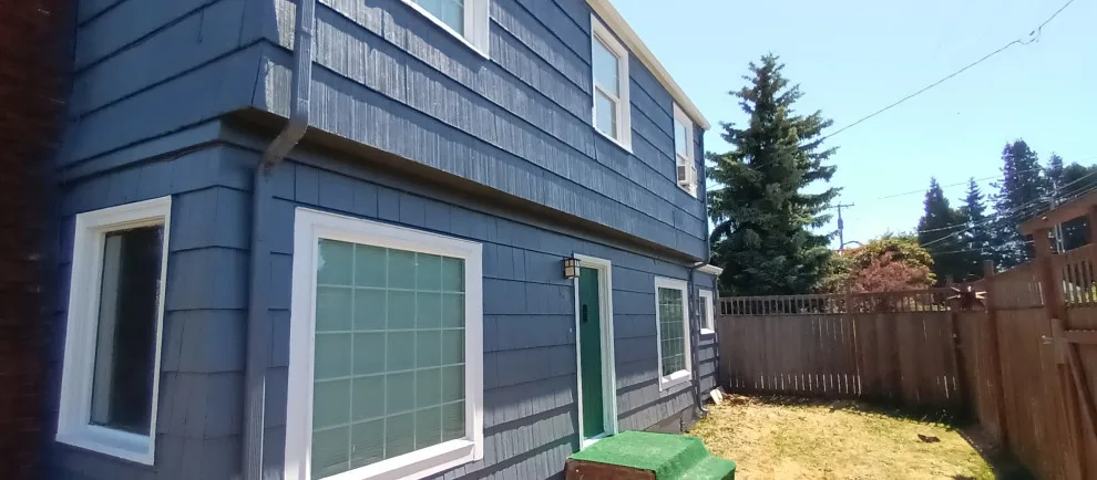 1920s Exterior Lead Removal and Repainting by Emerald Image Painting - Photo 4