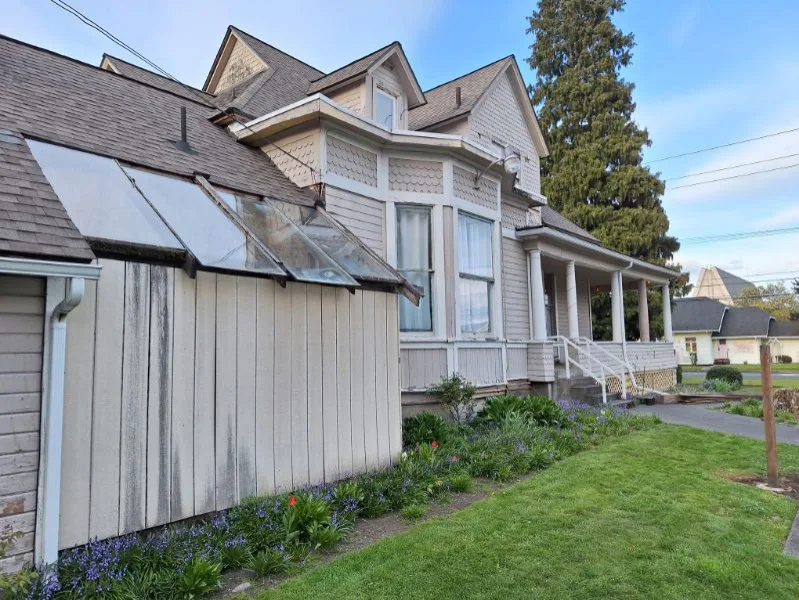 Puyallup, Washington by Looks Like New Painting LLC - Photo 2