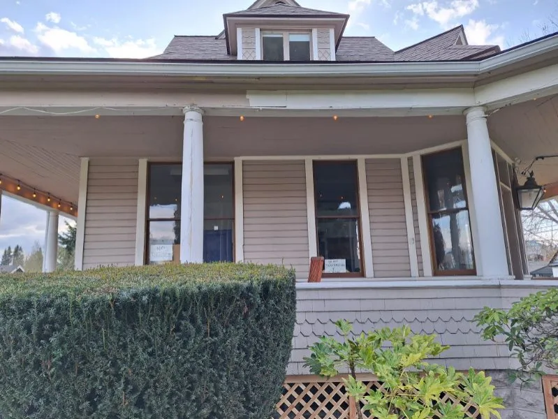 Puyallup, Washington by Looks Like New Painting LLC - Photo 3