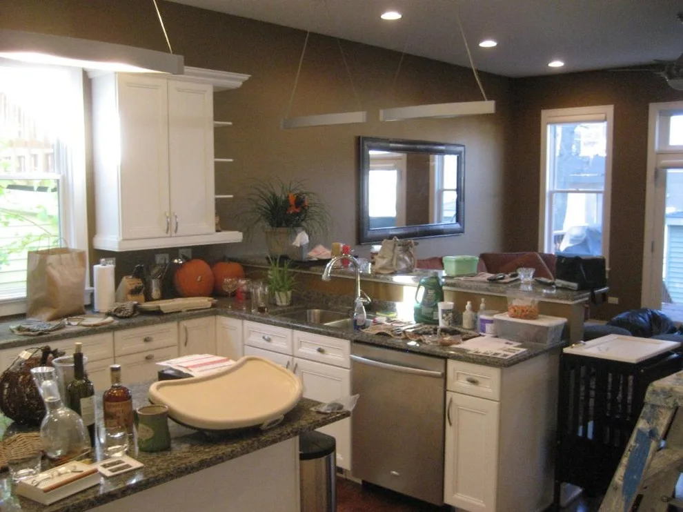 Roscoe Village Lounge and Kitchen by Windy City Painters - Photo 2