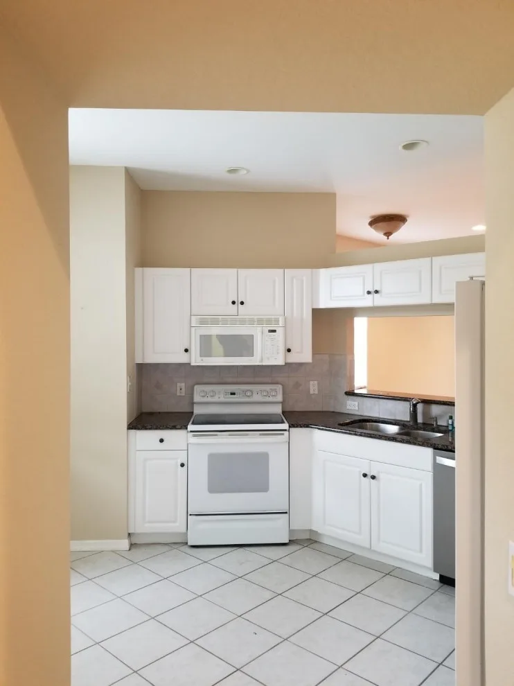 interior coatings by Flawless Finish Inc. - Photo 9