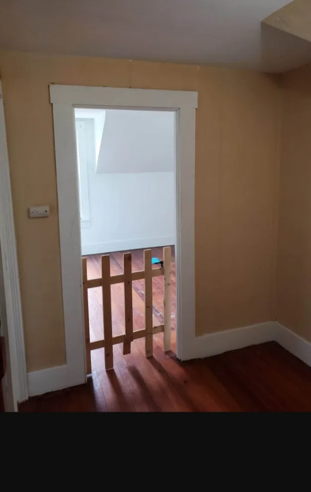 Wall Mural Stripping and Painting by J's Painting & Flooring - Photo 7