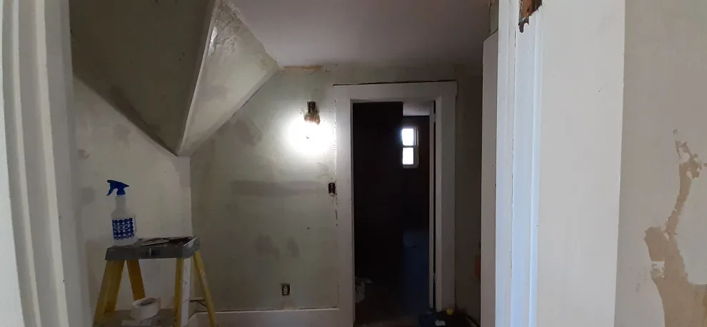 J's Painting & Flooring - Photo 14
