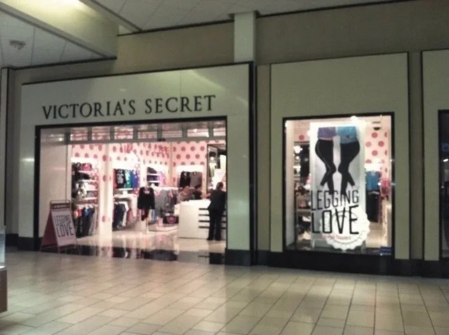 Commercial Interior Painting - Corpus Christi: Victoria's Secret by ABC Painting & Drywall LLC - Photo 4