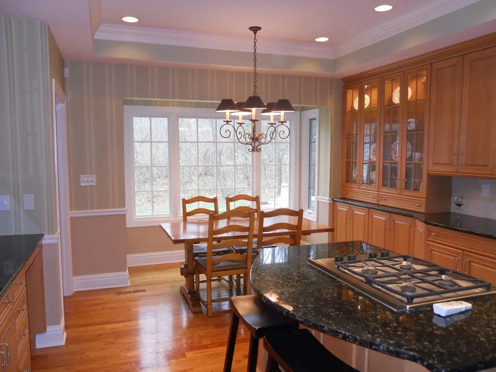 Wallcovering and Painting Initiatives by Hartrum Painting And Wallcovering - Photo 5
